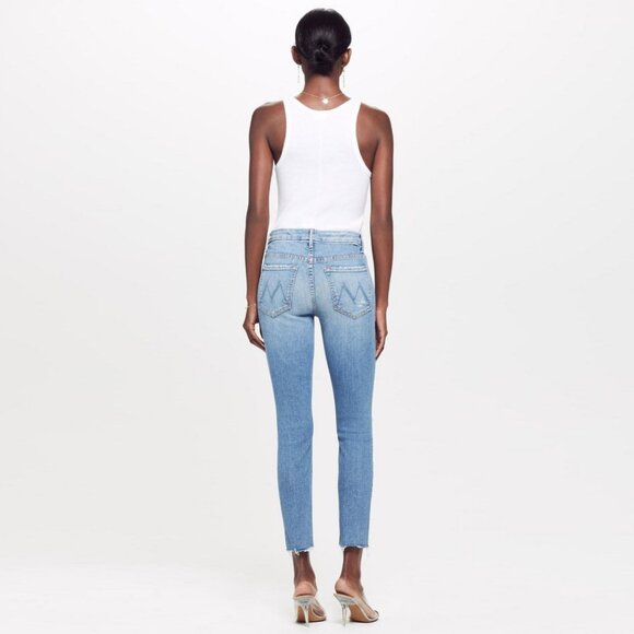 Mother High Waisted Looker Ankle Fray Size 25 - Picture 3 of 14